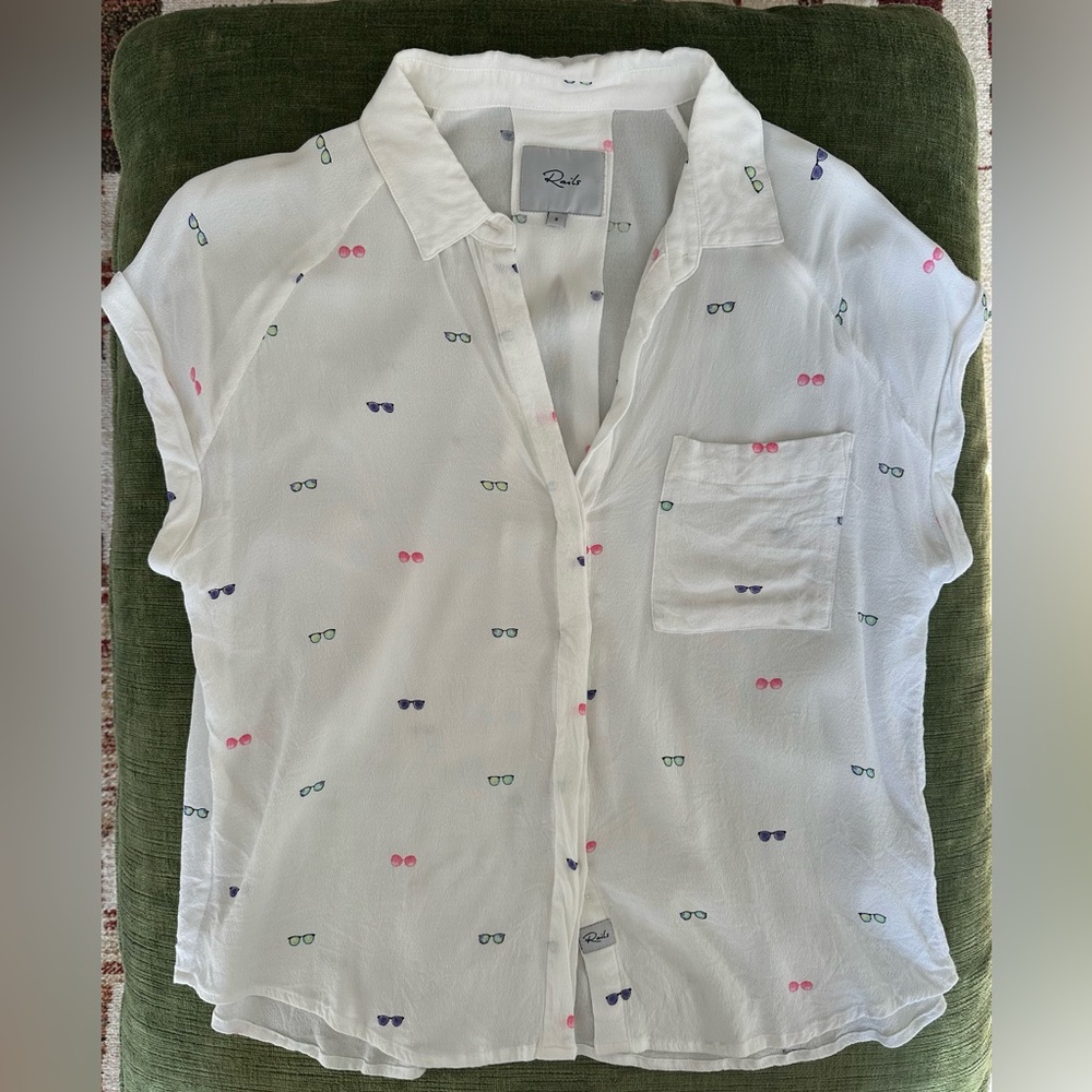 Rails Whitney Shirt Sunglasses, Small, White